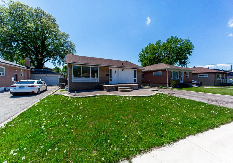 115-mcmurchy-avenue-s-brampton-ontario-w13437606