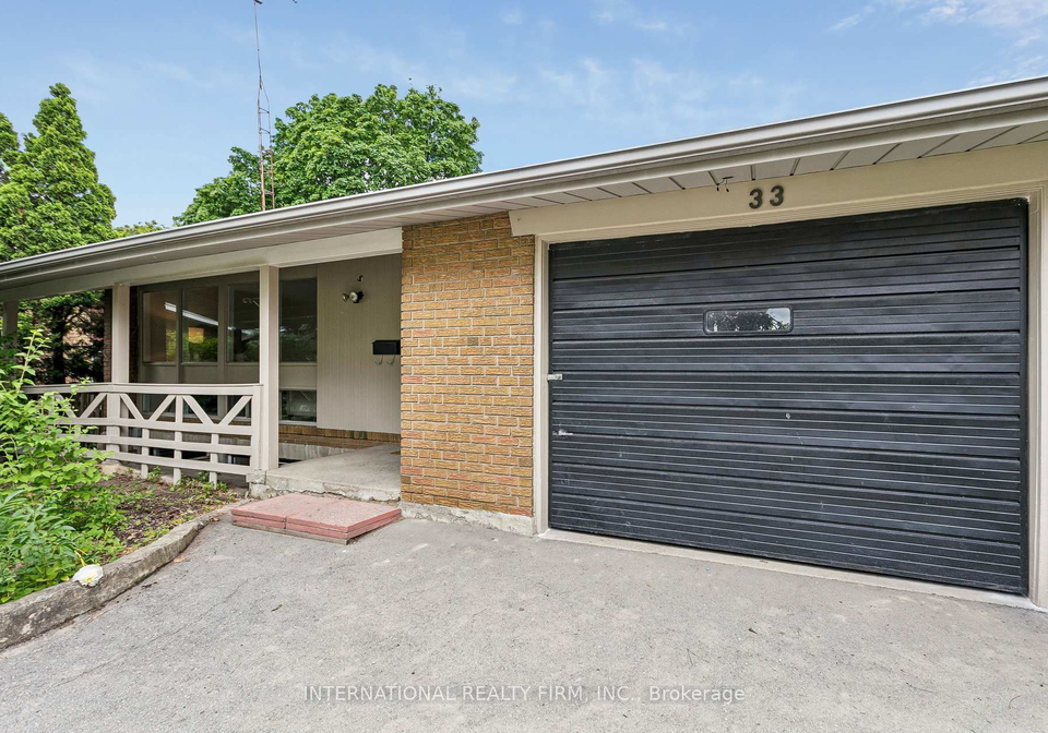 33-kendleton-drive-etobicoke-ontario-w13437674