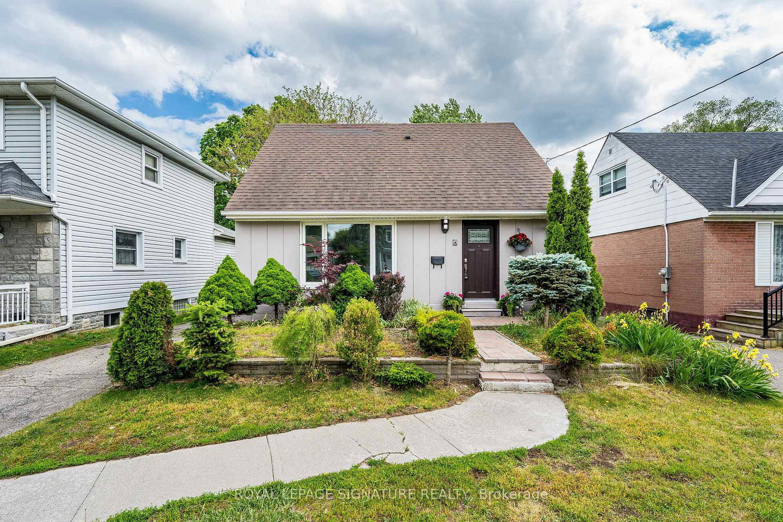 7-putney-road-etobicoke-ontario-w13437878