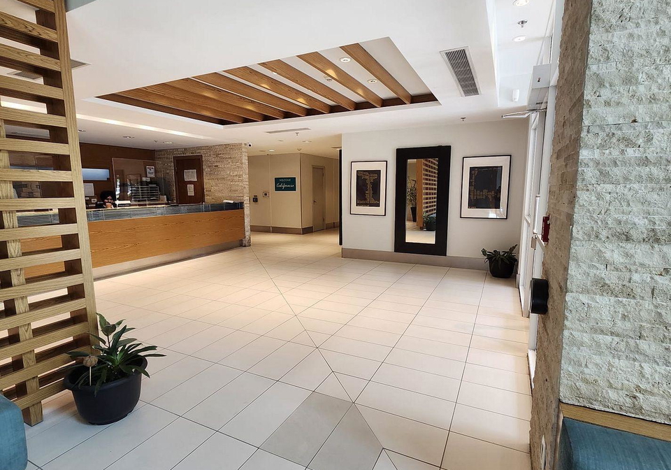 165-legion-road-n-etobicoke-ontario-w13437910