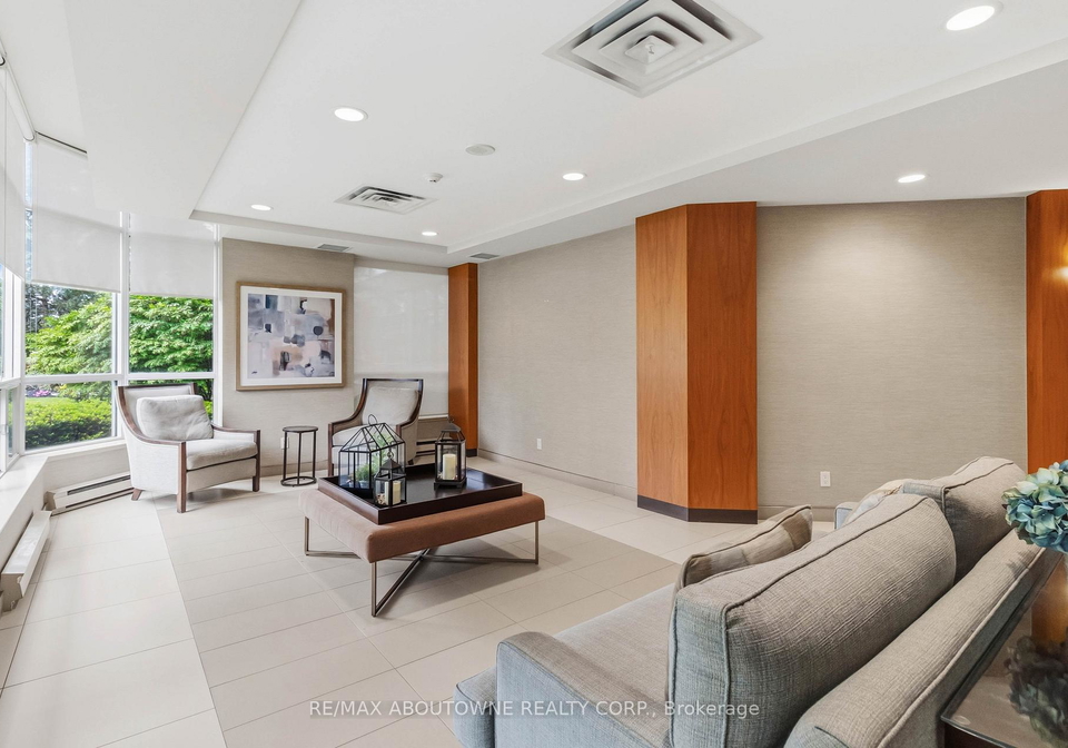 1276-maple-crossing-boulevard-burlington-ontario-w13437916