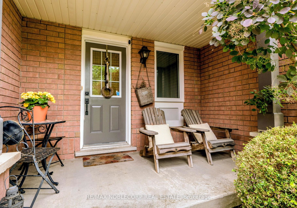 747-edwards-avenue-milton-ontario-w13438032