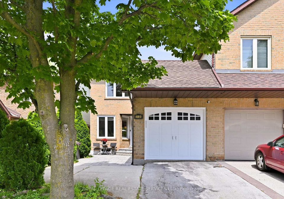 1156-potters-wheel-crescent-oakville-ontario-w13438078