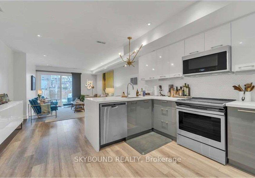47-edwin-avenue-toronto-ontario-w13438272