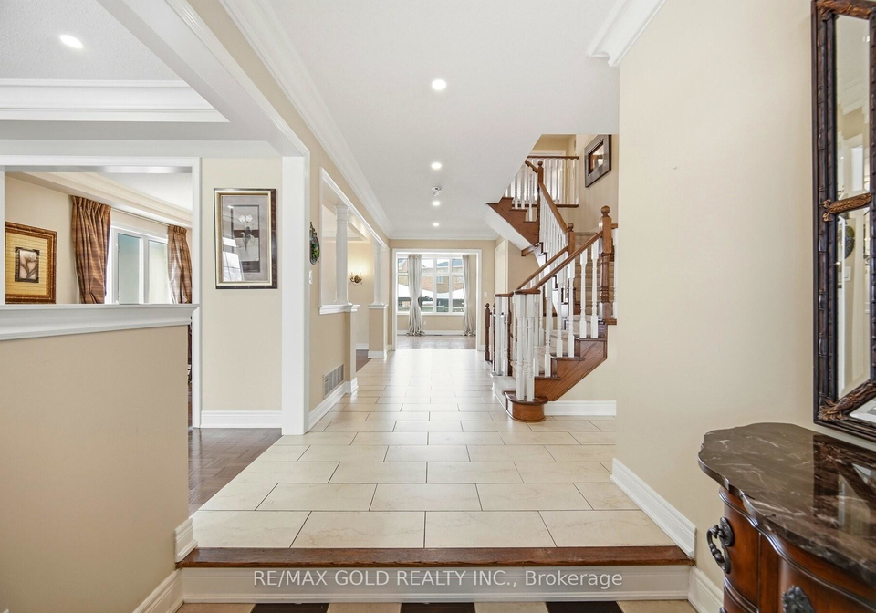 3-valleycreek-drive-brampton-ontario-w13438300
