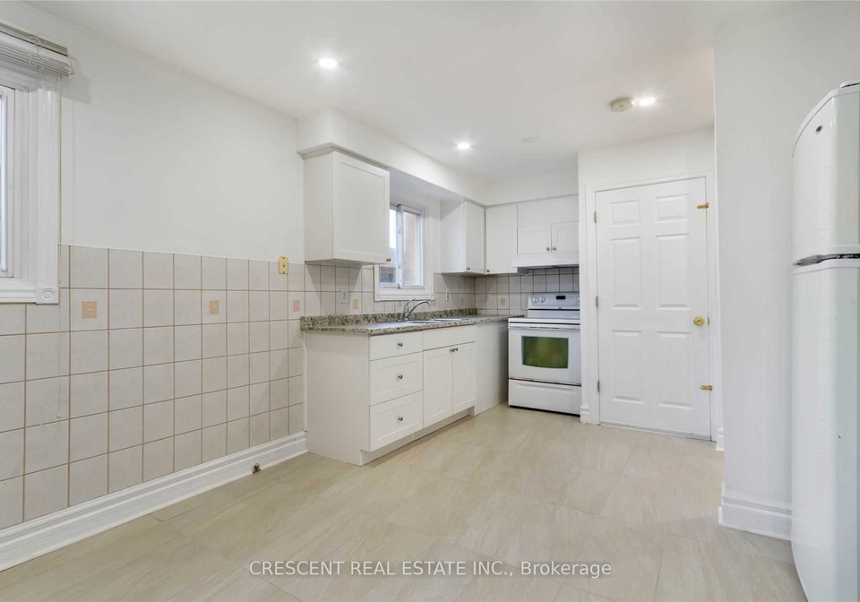 4036-dunmow-crescent-mississauga-ontario-w13438366