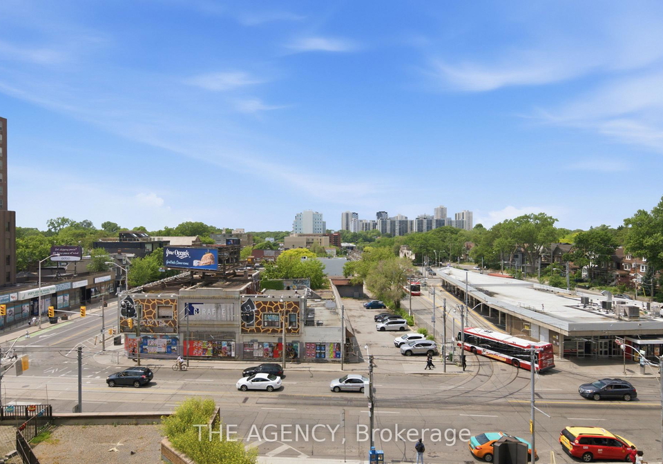 2350-dundas-street-w-toronto-ontario-w13438402