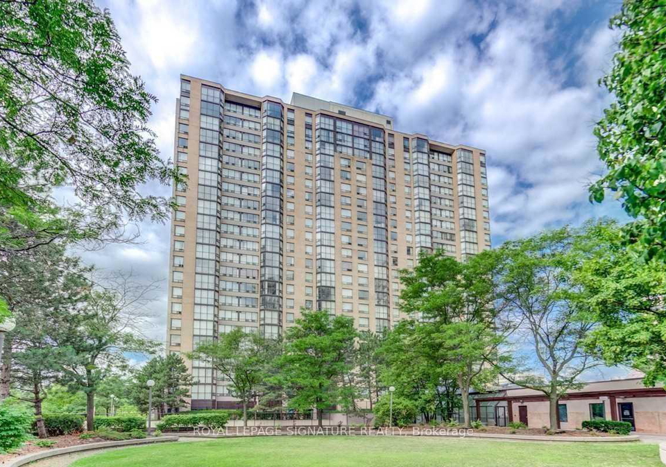 285-enfield-place-mississauga-ontario-w13438462