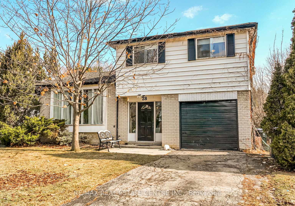 28-cavendish-crescent-brampton-ontario-w13438504