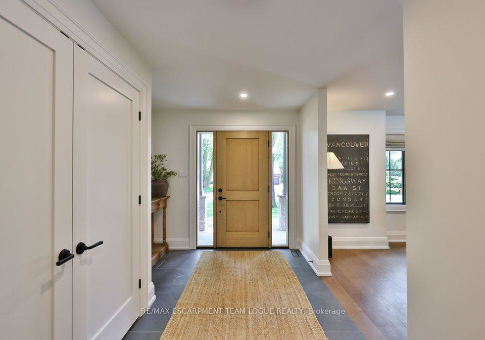 211-ascot-place-burlington-ontario-w13438530
