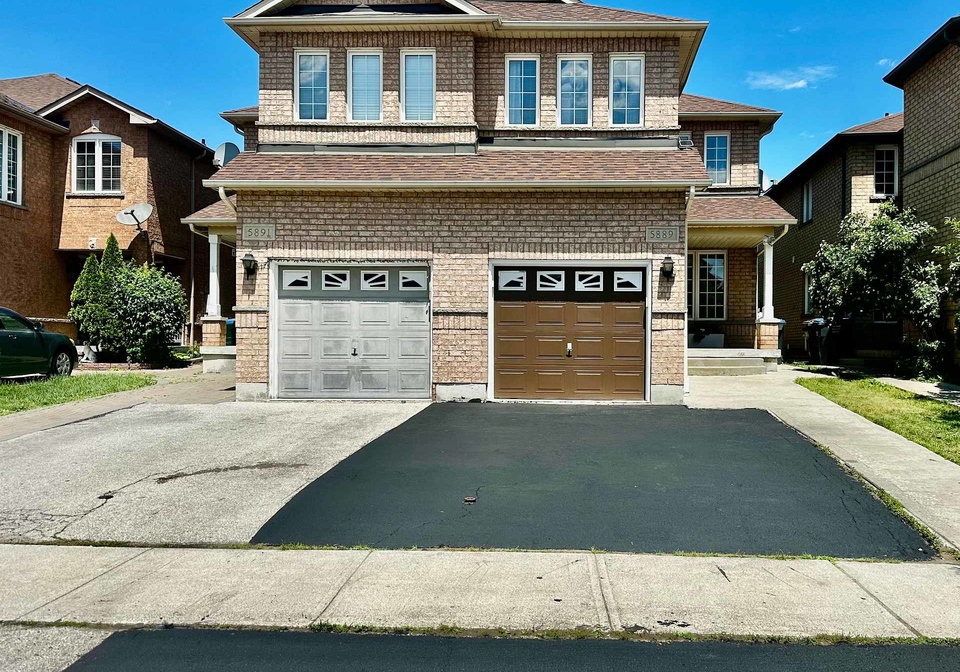 5889-stonebriar-crescent-mississauga-ontario-w13438532