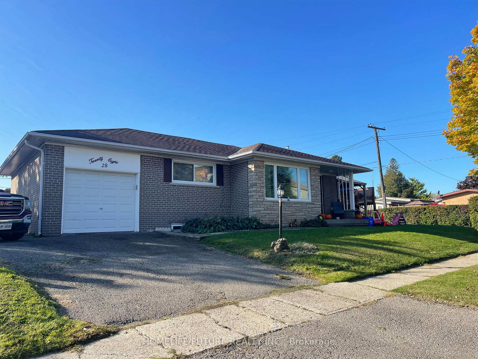 28-raylawn-crescent-halton-hills-ontario-w13438564