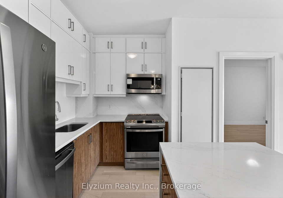 3265-carding-mill-trail-oakville-ontario-w13438636