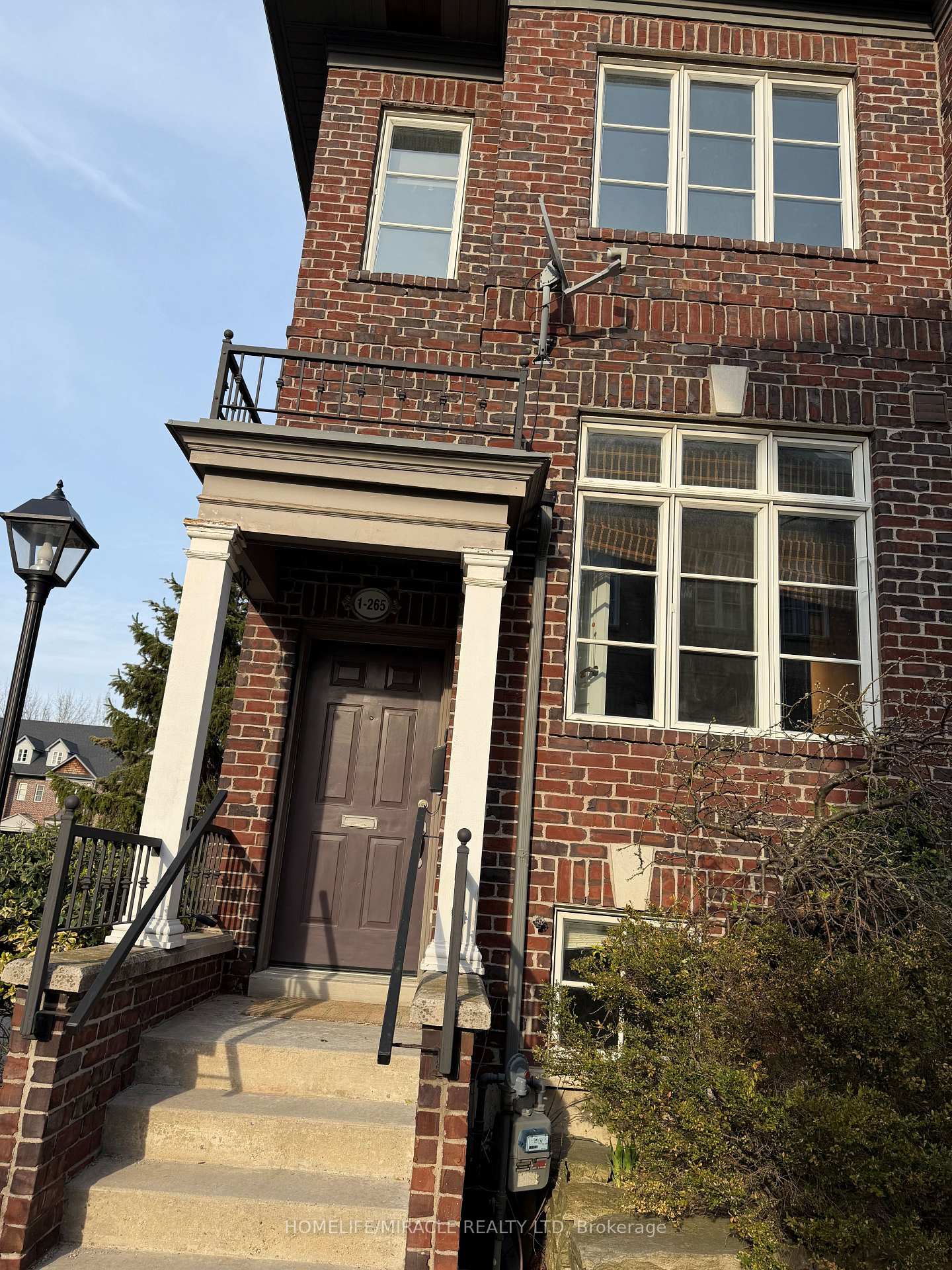 265-van-dusen-boulevard-etobicoke-ontario-w13438646