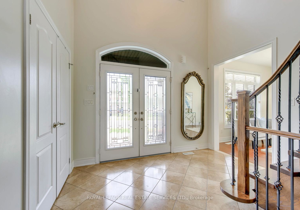 1335-arrowhead-road-oakville-ontario-w13438732