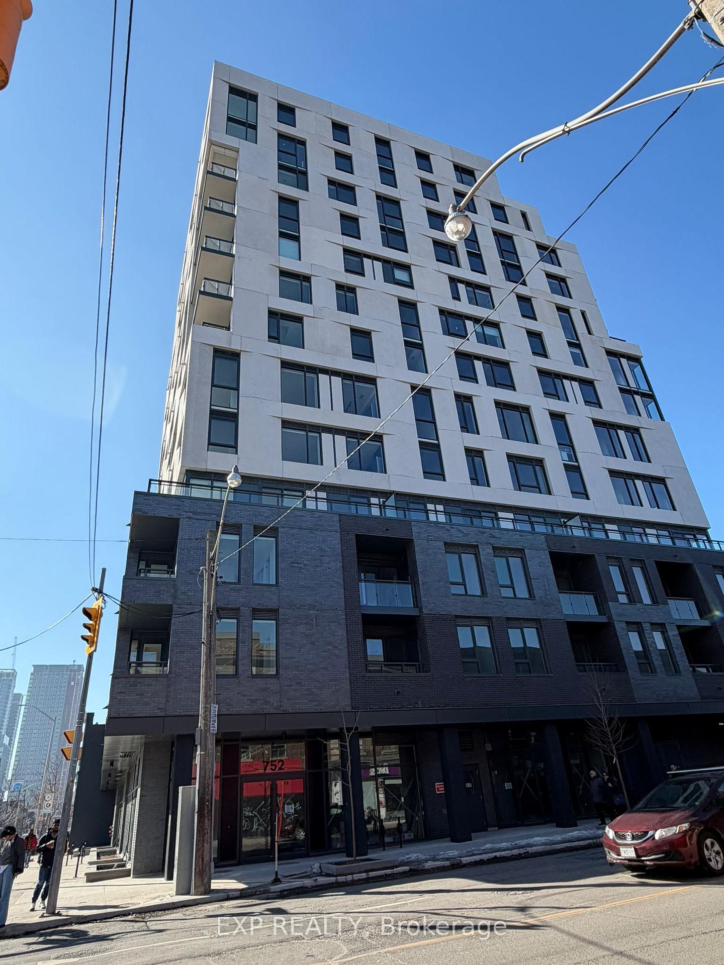 758-dovercourt-road-toronto-ontario-w13438758