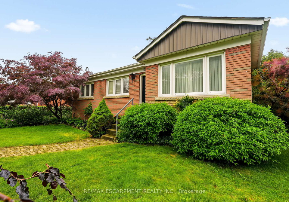1059-shepherds-drive-burlington-ontario-w13438784