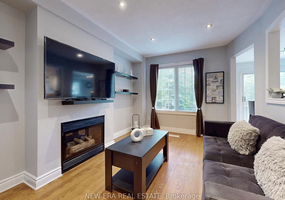 5380-floral-hill-crescent-mississauga-ontario-w13438794