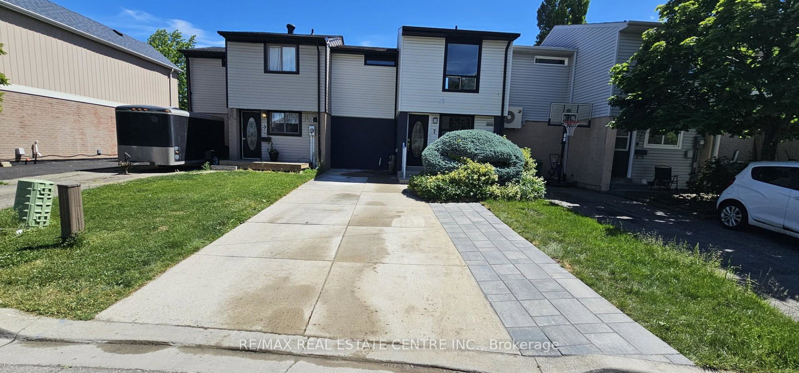 7-great-oak-court-brampton-ontario-w13438918