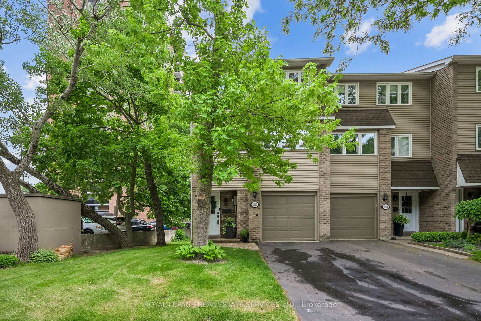 marine-drive-oakville-ontario-w13438984