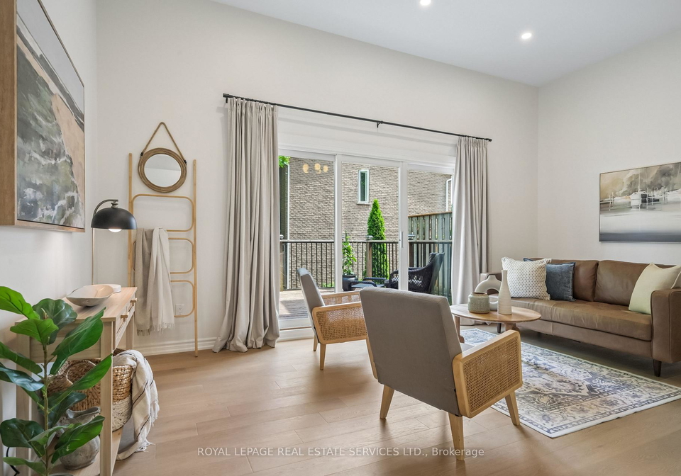 marine-drive-oakville-ontario-w13438984