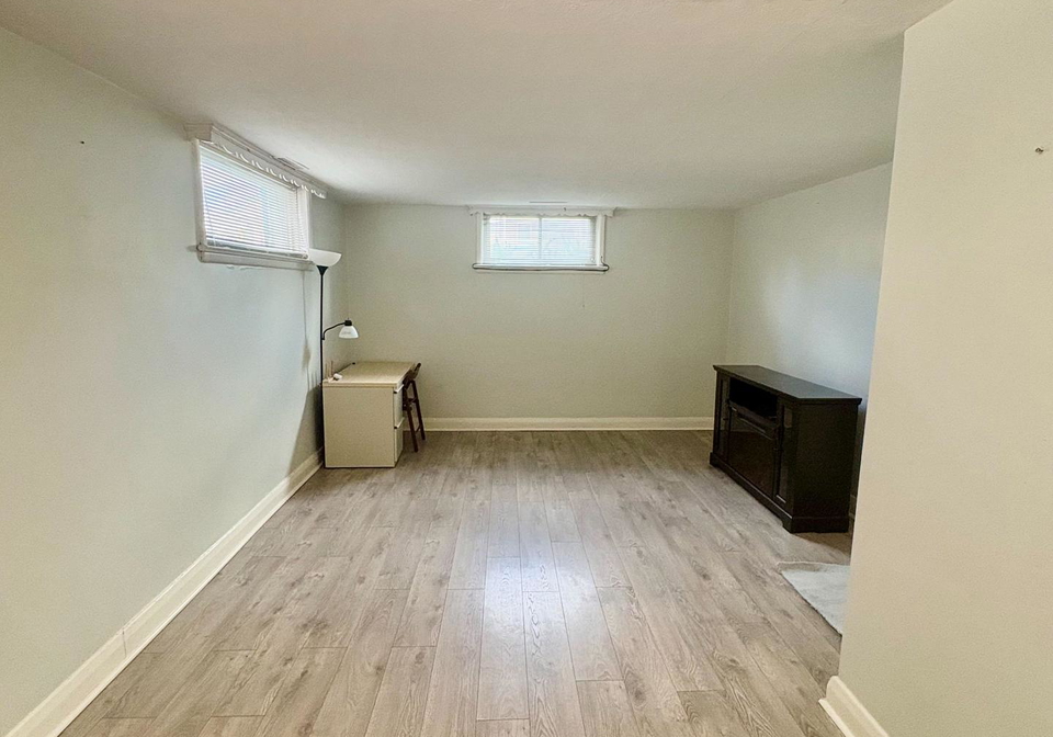 62-richardson-avenue-north-york-ontario-w13438992