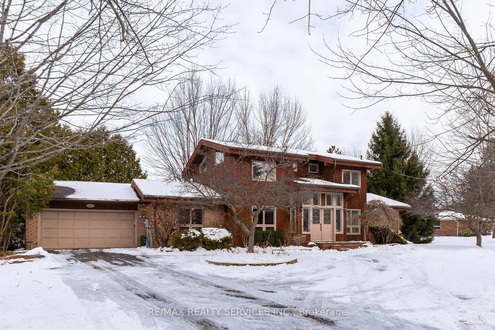9-damascus-drive-caledon-ontario-w13439058