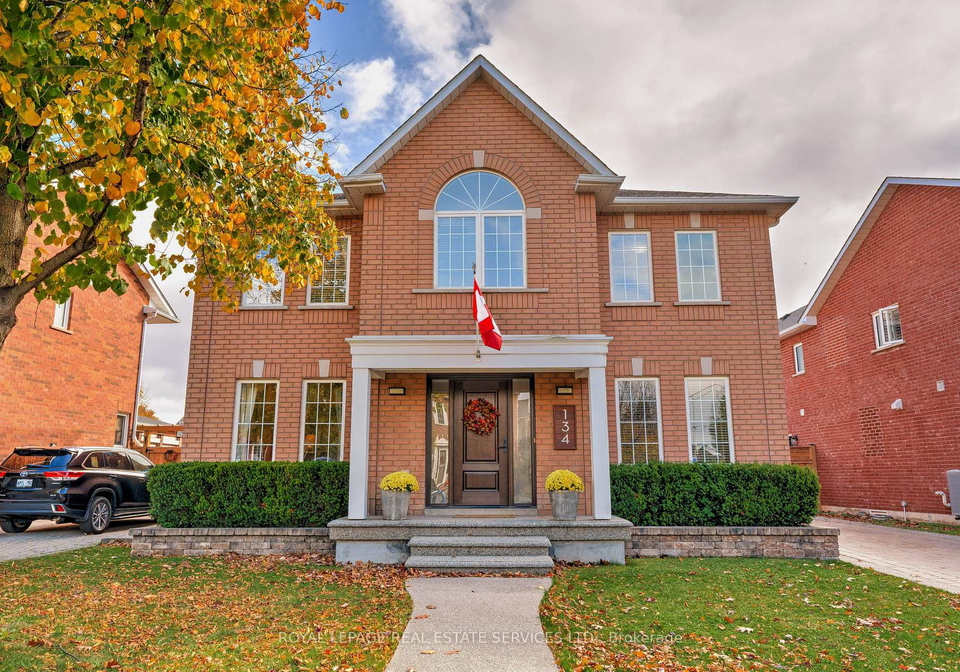 134-westchester-road-oakville-ontario-w13439090