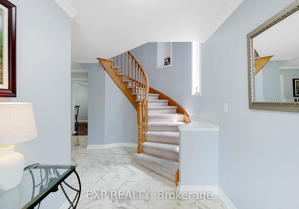 7295-bread-fruit-lane-mississauga-ontario-w13439092