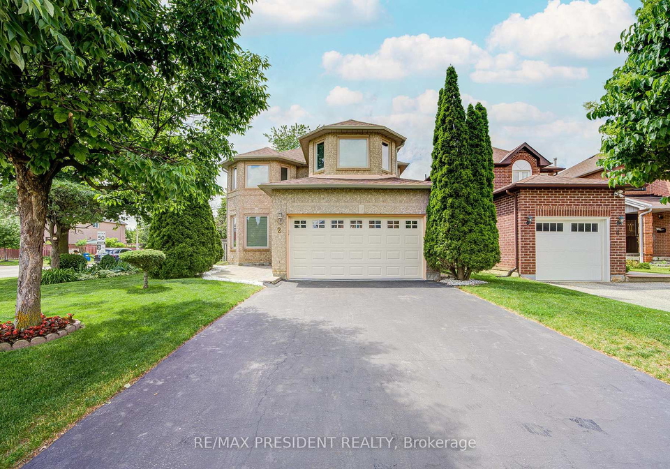 2-banner-road-brampton-ontario-w13439224