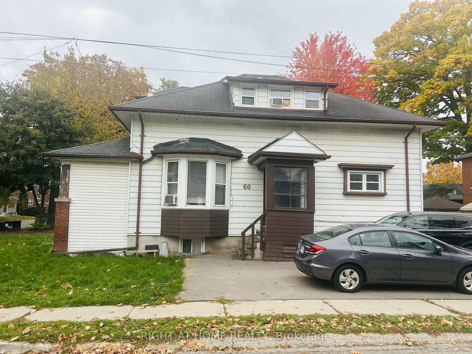 60-long-branch-avenue-etobicoke-ontario-w13439328