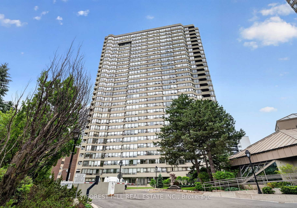 1300-islington-avenue-etobicoke-ontario-w13439342