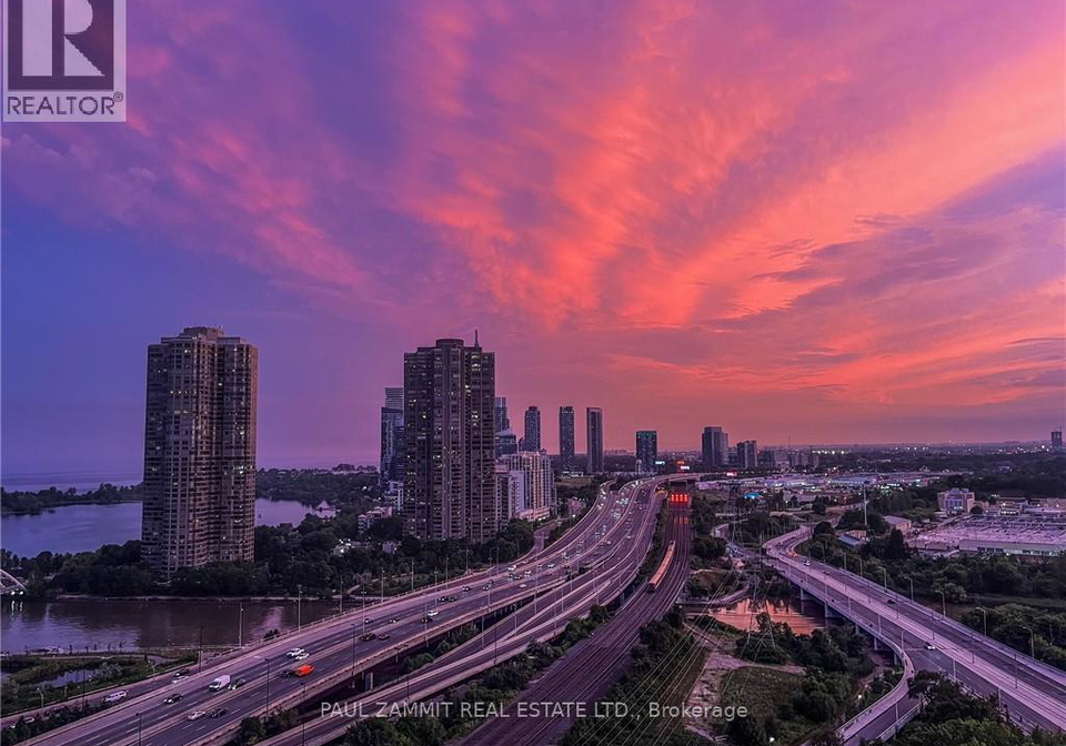 105-the-queensway-avenue-toronto-ontario-w13439370