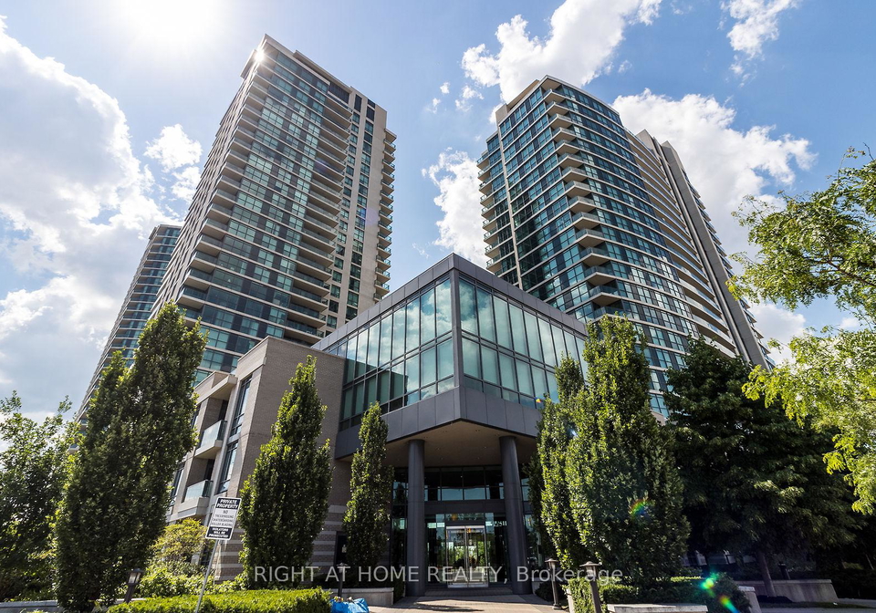 215-sherway-gardens-road-etobicoke-ontario-w13439386
