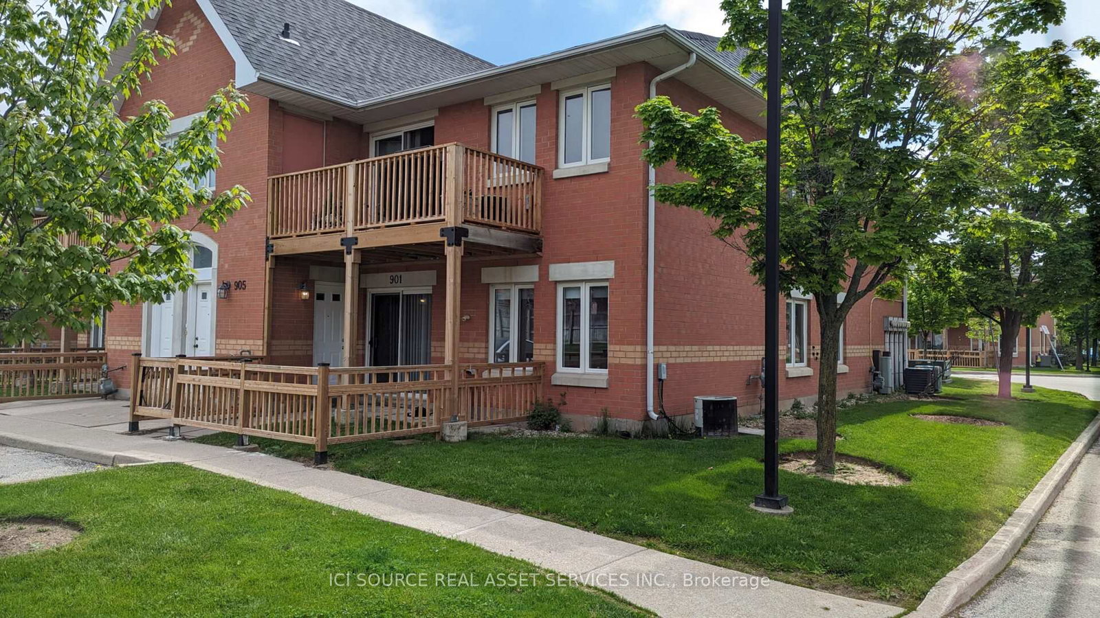 4140-foxwood-drive-burlington-ontario-w13439392