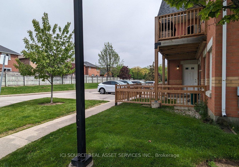 4140-foxwood-drive-burlington-ontario-w13439392