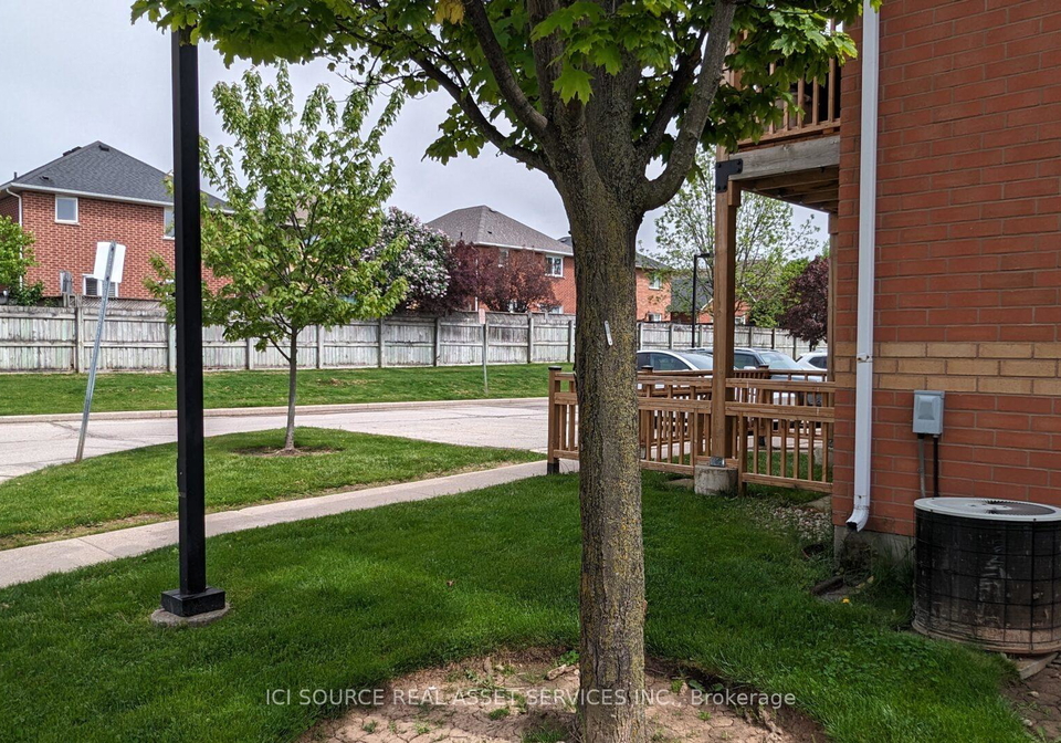 4140-foxwood-drive-burlington-ontario-w13439392