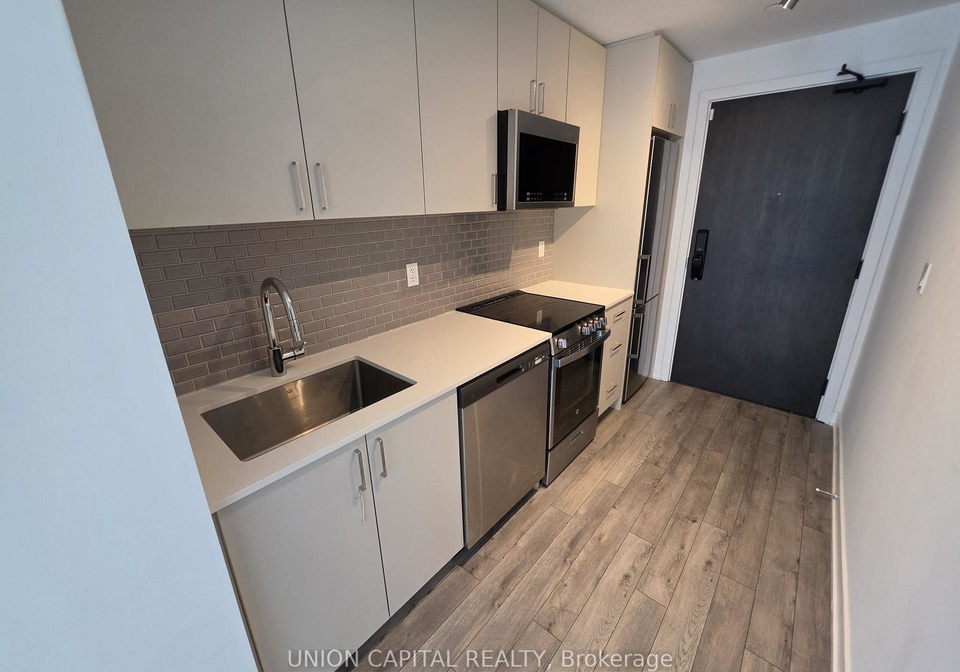 1005-dundas-street-e-oakville-ontario-w13439490