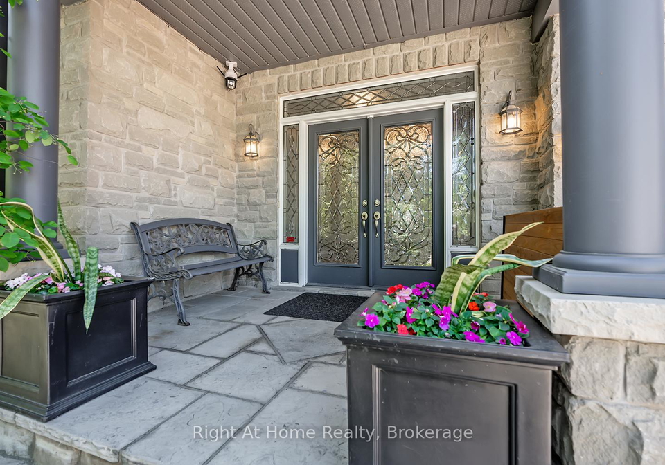 2096-bingley-crescent-oakville-ontario-w13439510