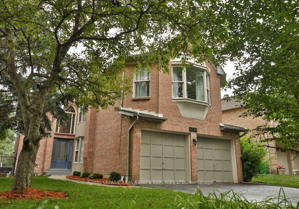 4584-glastonbury-place-mississauga-ontario-w13439620