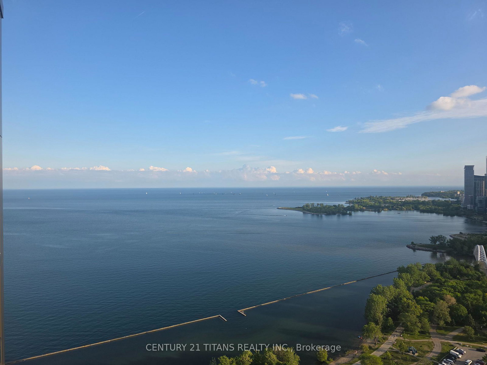 1926-lakeshore-boulevard-toronto-ontario-w13439784