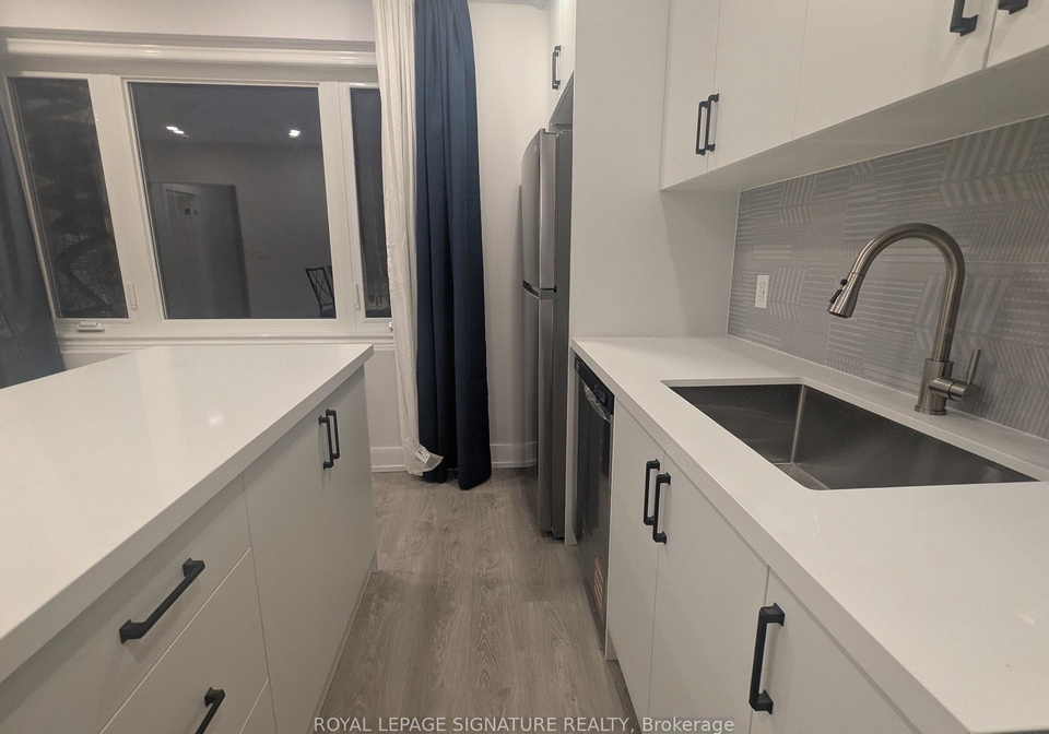 28-leduc-drive-etobicoke-ontario-w13439826