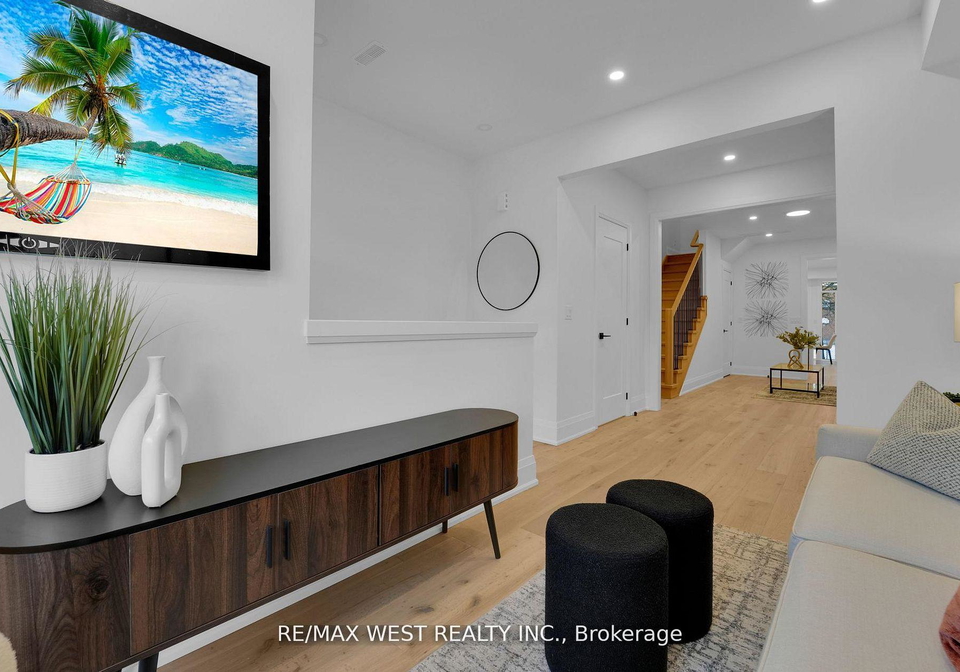 521-st-johns-road-toronto-ontario-w13439854