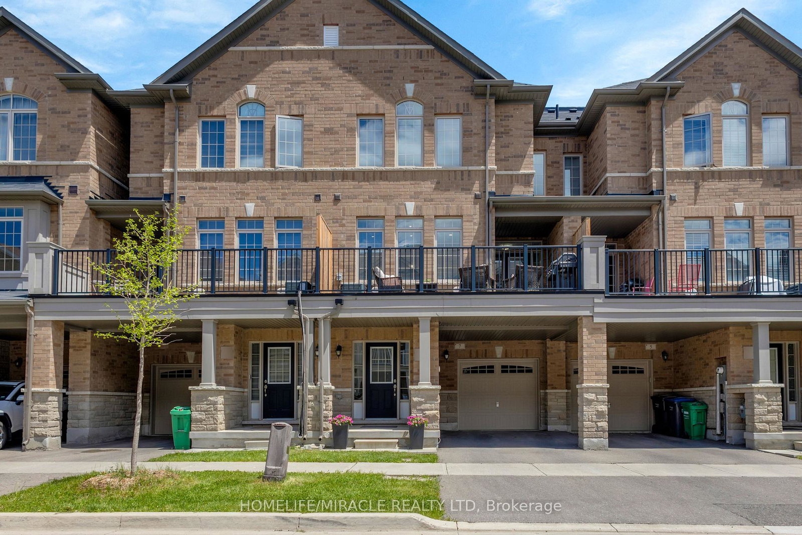 7-haymarket-drive-brampton-ontario-w13439914