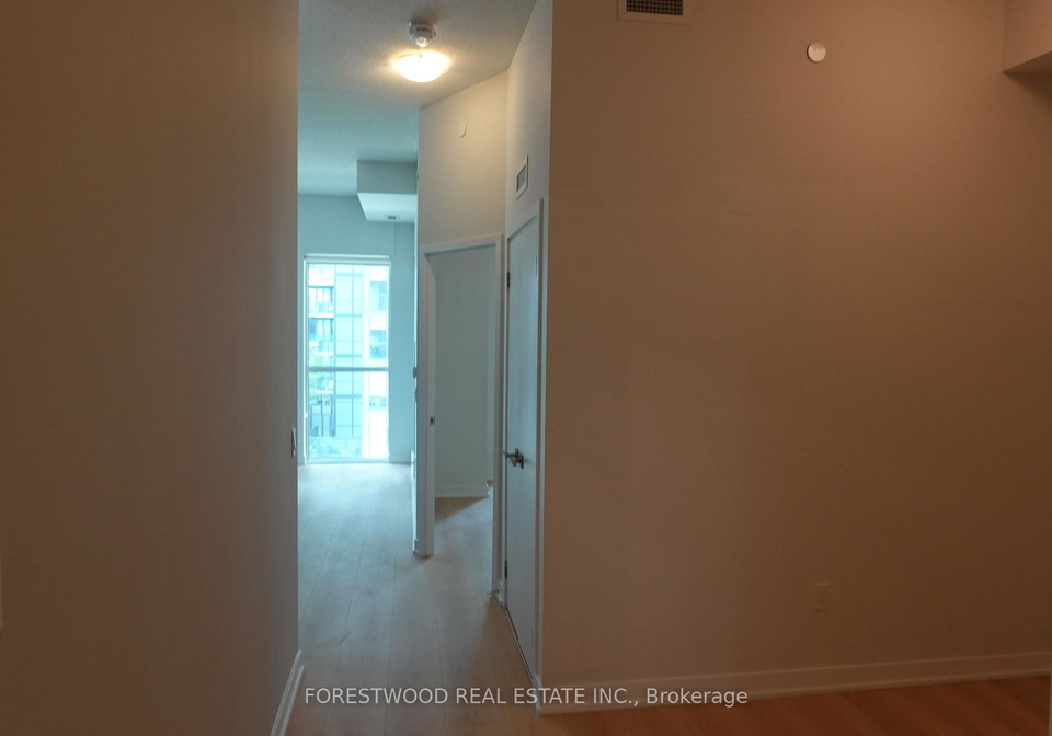 4055-parkside-village-drive-mississauga-ontario-w13439944