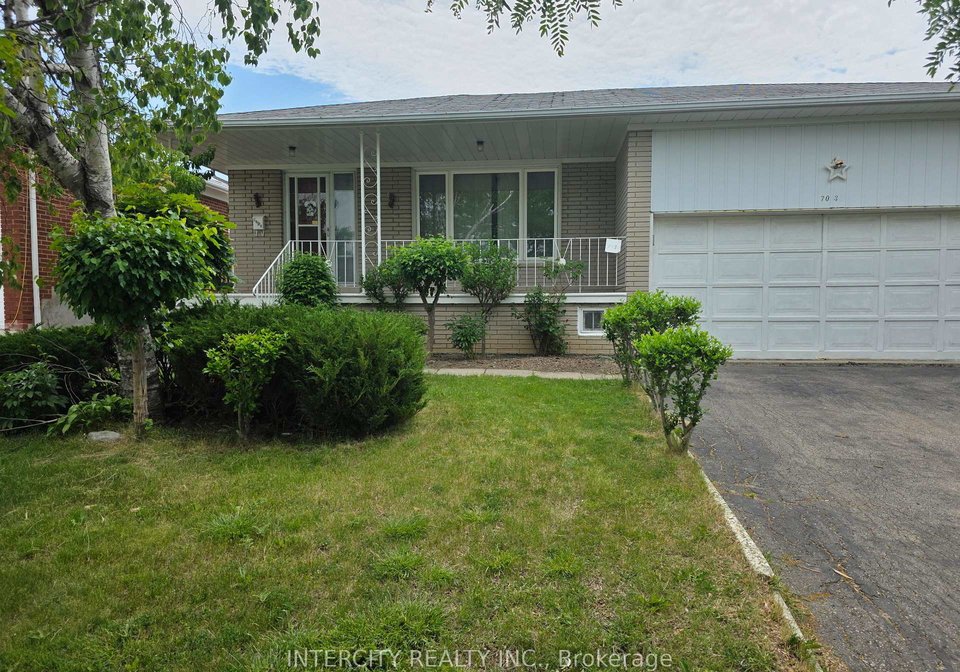 7030-darcel-avenue-mississauga-ontario-w13440046