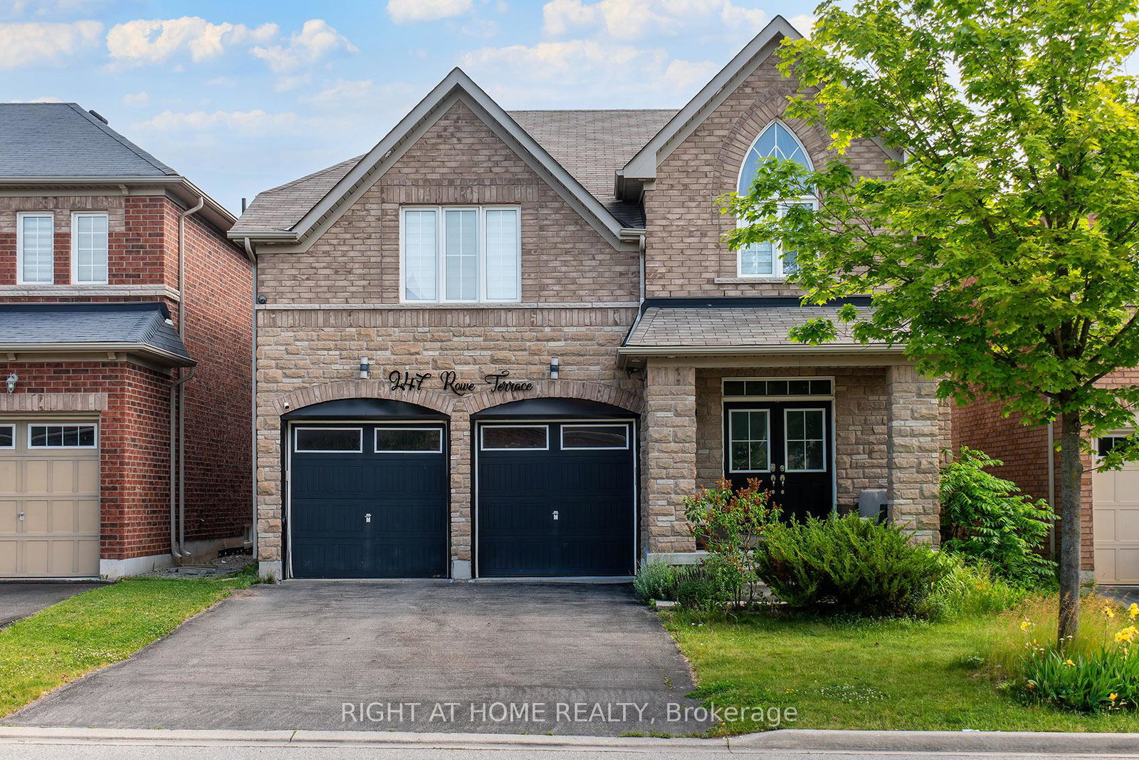 247-rowe-terrace-milton-ontario-w13440152