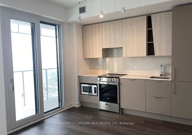 3900-confederation-parkway-mississauga-ontario-w13440244