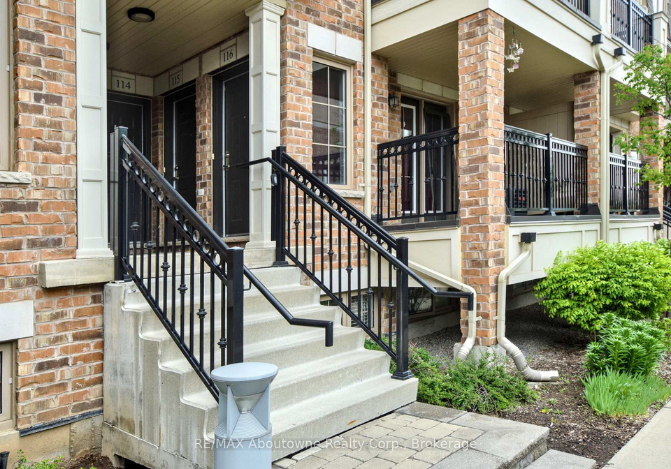 2441-greenwich-drive-oakville-ontario-w13440316