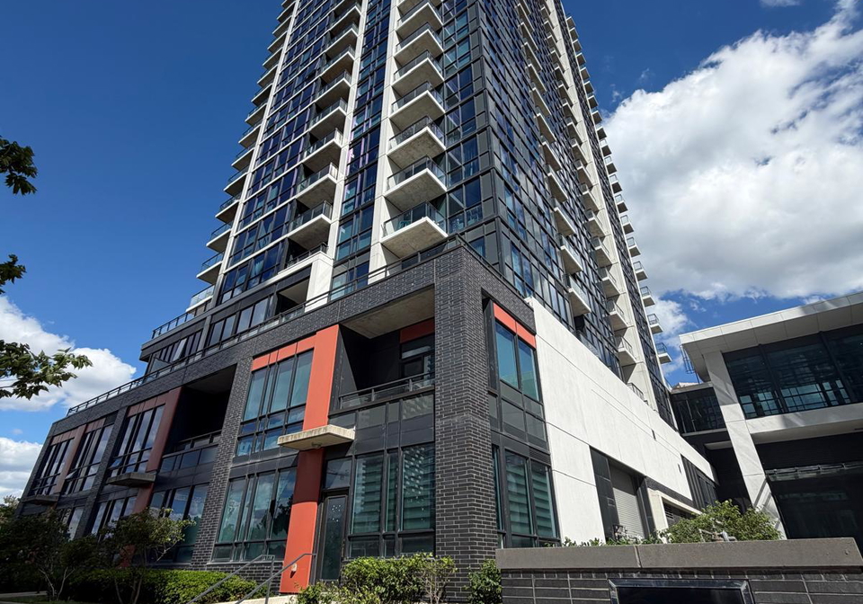 55-eglinton-avenue-w-mississauga-ontario-w13440446